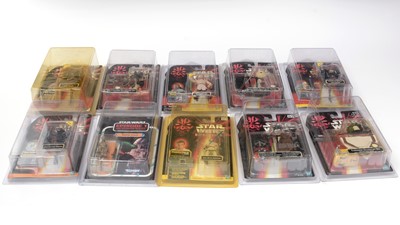 Lot 284 - Star Wars Episode I action figures; and a replica Kenner Battle Droid.