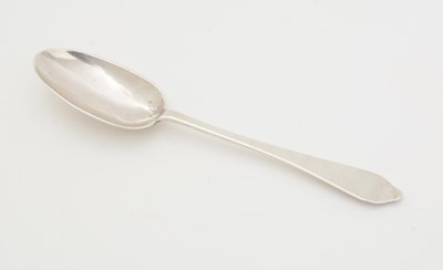 Lot 27 - A Queen Anne silver wavy-end or dog-nose tablespoon.