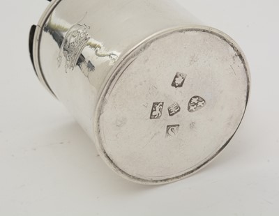 Lot 178 - A George III silver North Country provincial mustard pot.