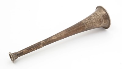 Lot 187 - A George V silver hunting horn.