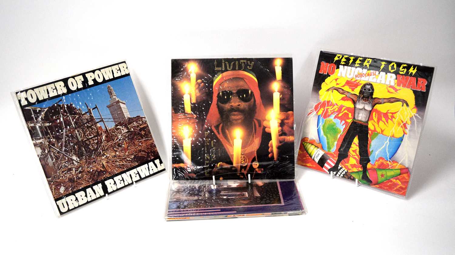 Lot 87 - A selection of Motown LPs.