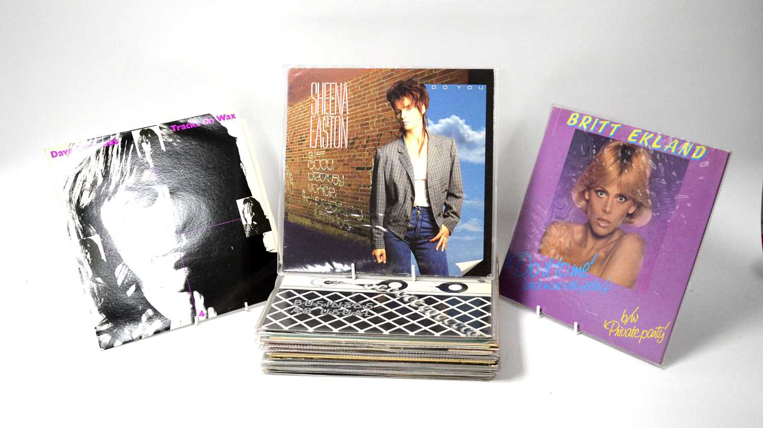 Lot 93 - A selection of 80s LPs.