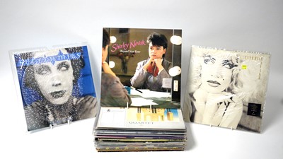Lot 124 - A selection of mixed 80s LPs.