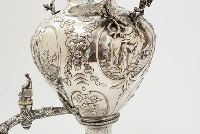 Lot 208 - A George III silver tea urn.
