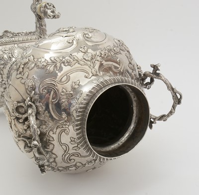 Lot 208 - A George III silver tea urn.