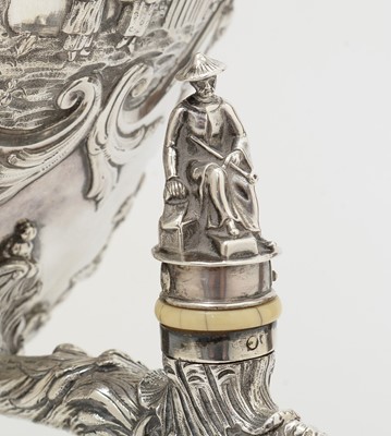 Lot 208 - A George III silver tea urn.