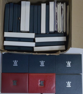 Lot 844 - Royal Mint United Kingdom: Proof Coin Collection and Deluxe sets