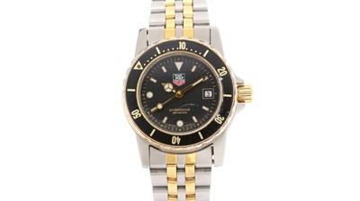 Lot 441 - Tag Heuer Professional 200 meter: a steel-cased lady's wristwatch