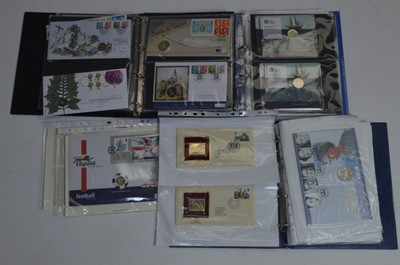 Lot 733 - A collection of legal tender coin covers