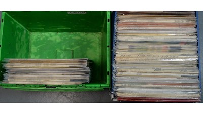 Lot 365 - A large collection of late 1950s Elvis records