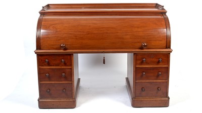 Lot 1132 - Victorian mahogany cylinder writing desk