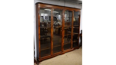 Lot 88 - An Edwardian-style mahogany and satinwood banded display case.