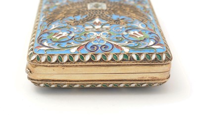 Lot 388 - An early 20th Century Russian silver-gilt and cloisonne enamelled cigarette case.