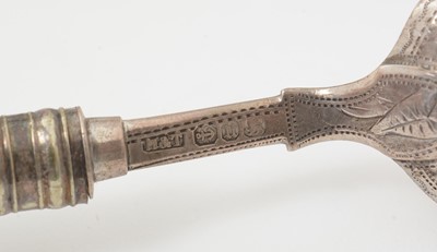Lot 139 - A mixed lot of silver.