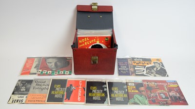Lot 397 - Elvis 7" singles and EPs from the 1950s