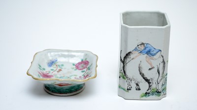 Lot 850 - Chinese brush pot, small dish