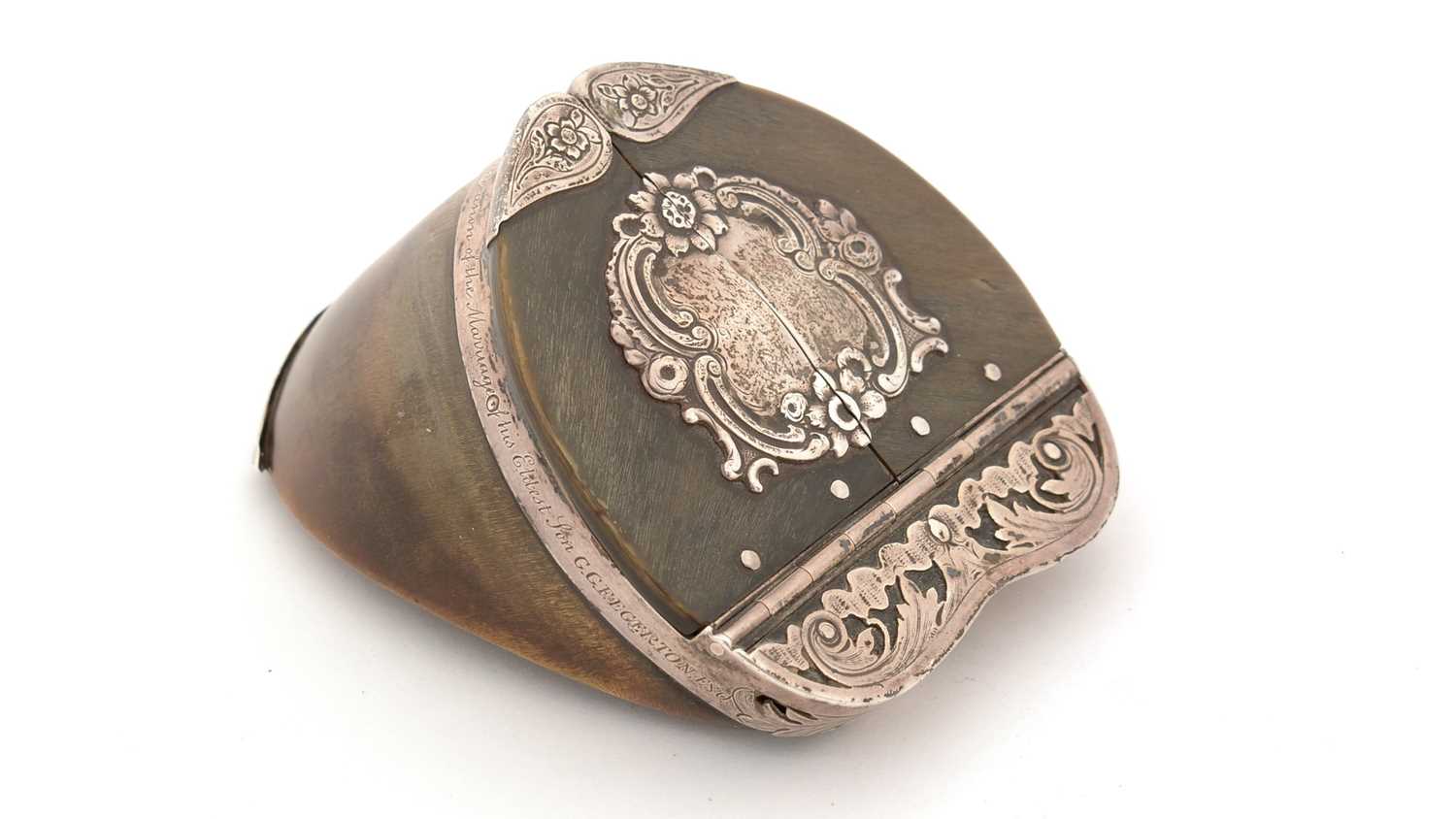 Lot 339 - An early Victorian silver-mounted red deer hoof snuff box.