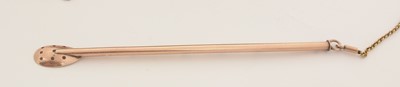 Lot 374 - A George III Scottish gold-mounted curly horn snuff mull.