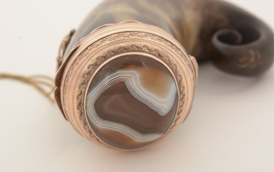 Lot 374 - A George III Scottish gold-mounted curly horn snuff mull.