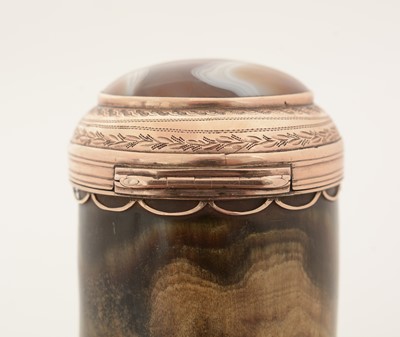 Lot 374 - A George III Scottish gold-mounted curly horn snuff mull.