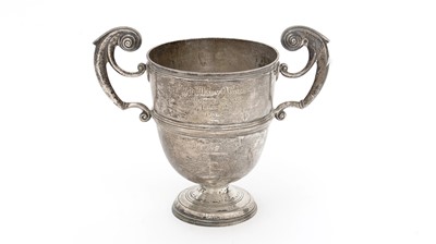 Lot 136 - A late Victorian/Edwardian Irish silver cup.