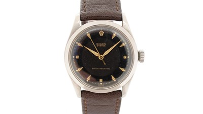 Lot 601 - Rolex Oyster: a steel-cased manual wind wristwatch