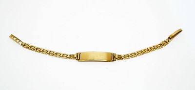 Lot 116 - A 9ct yellow gold identity bracelet
