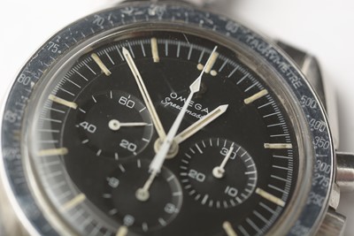 Lot 586 - Post-Moon Omega Speedmaster: a manual wind chronograph wristwatch