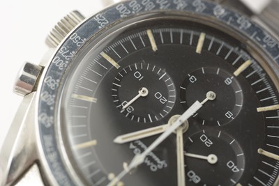 Lot 586 - Post-Moon Omega Speedmaster: a manual wind chronograph wristwatch