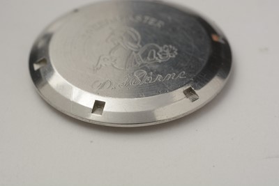 Lot 586 - Post-Moon Omega Speedmaster: a manual wind chronograph wristwatch