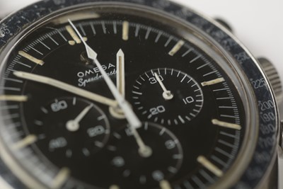 Lot 586 - Post-Moon Omega Speedmaster: a manual wind chronograph wristwatch