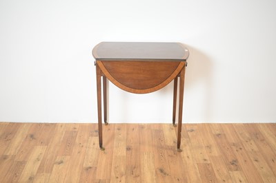 Lot 21 - N.H.Chapman & Co: A 'Siesta' Georgian-style Pembroke table