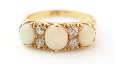 Lot 418 - A Victorian opal and diamond ring