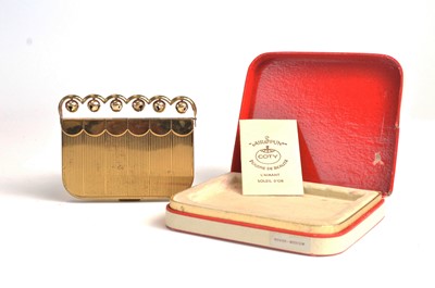 Lot 75 - Coty winter 1942 Christmas highlight compact "Sleigh Bells"