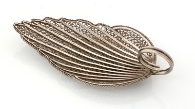 Lot 168 - A George III silver filigree caddy spoon