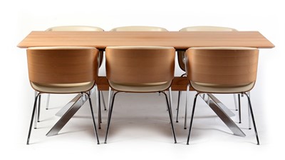 Lot 43 - Hülsta - a contemporary dining table and six D5 chairs