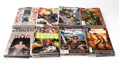 Lot 127 - Comics by Dark Horse and other Independent Publishers.