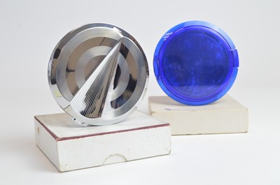 Lot 95 - Two 1940s Streamline powder boxes