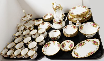 Lot 273 - A Royal Albert ‘Old Country Roses’ dinner and tea service.