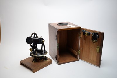 Lot 475 - A brass lacquered theodolite or surveyors level, by Cary London.