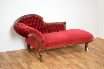 Lot 17 - A late 19th century chaise longue upholstered in red velvet fabric