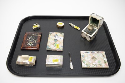 Lot 253 - A collection of Victorian and later mother of pearl collectibles
