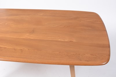 Lot 86 - Ercol - Lucian Ercolani - Plank - Model 382 - retro vintage beech and elm dining table