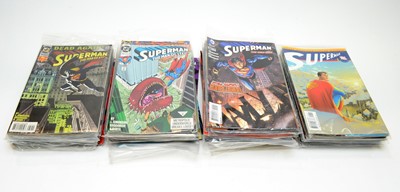 Lot 10 - DC Comics.