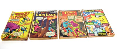 Lot 77 - DC Comics.