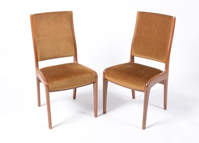Lot 91 - G Plan -Victor B Wilkins -  Fresco - a retro vintage circa 1960s extendable dining table and chairs