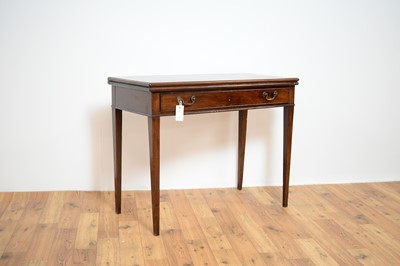 Lot 4 - A 19th Century mahogany tea table