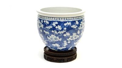 Lot 755 - Chinese jardiniere