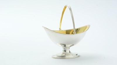 Lot 29 - A George III silver sugar basket