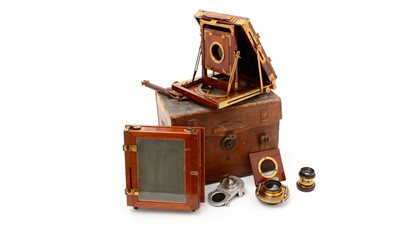 Lot 164 - An early 20th Century Adams & Co "Club" field Camera
